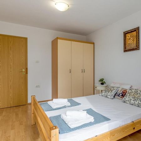 Apartment Between The Vineyard 안카란 외부 사진